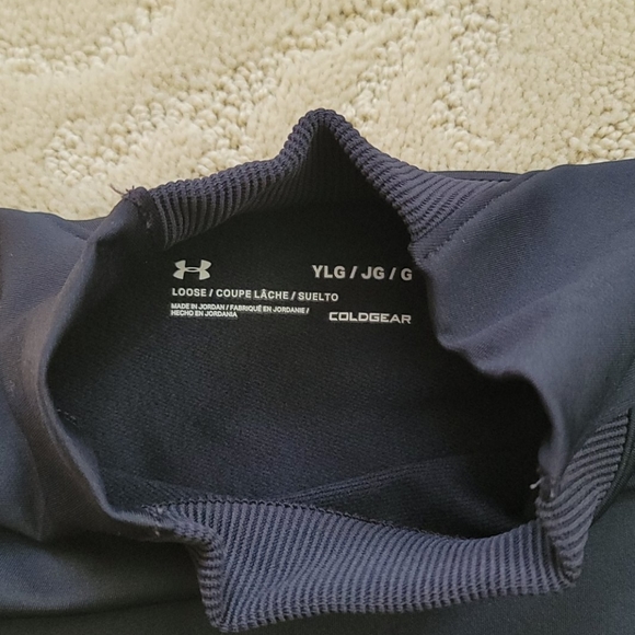 Under Armour Shirt - Picture 4 of 4